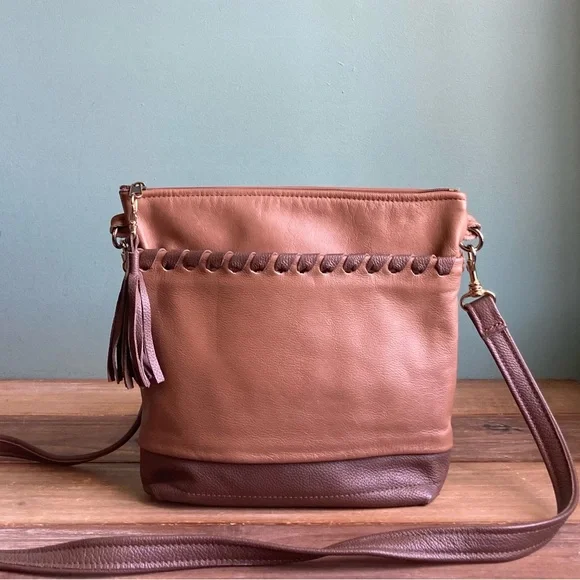 Handmade Pat Halpen Leather Bag - Picture 3 of 8